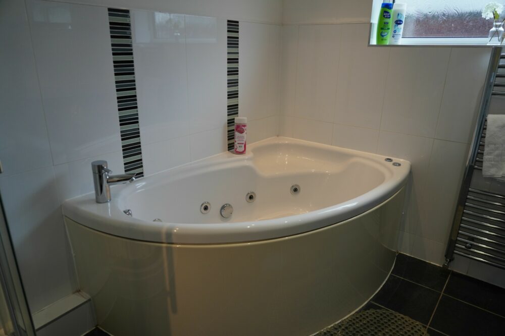 Relax with a jacuzzi bath